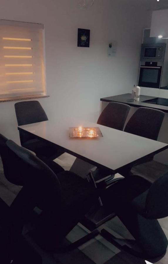 Seaview Apartment Moritz Senj  Bagian luar foto
