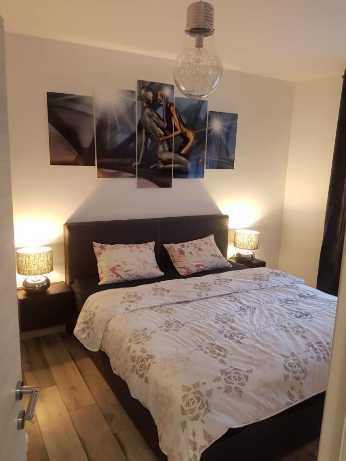 Seaview Apartment Moritz Senj  Bagian luar foto